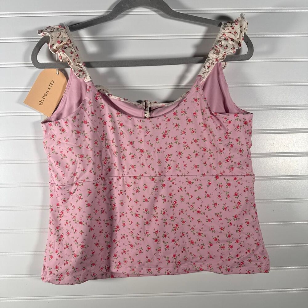 New Blogilates Ruffle Lace up Tank - Picture 4 of 4